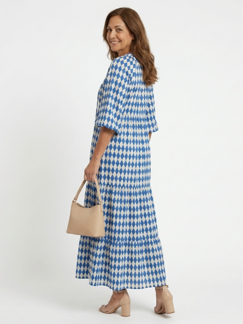 Elodie | Mekko timanttikuviolla ja kerroksittaisella hameella