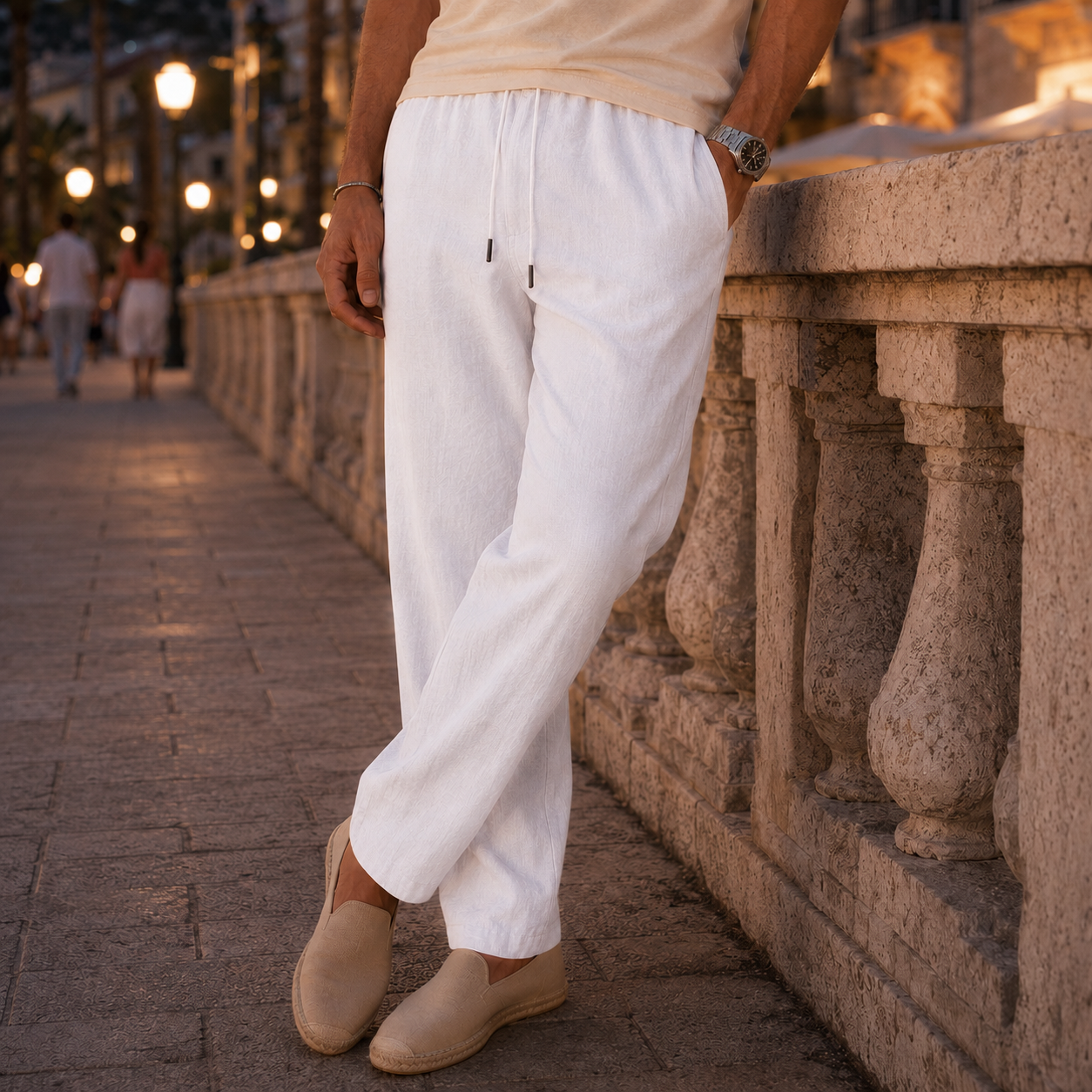 RELAXED-FIT LINEN TROUSERS