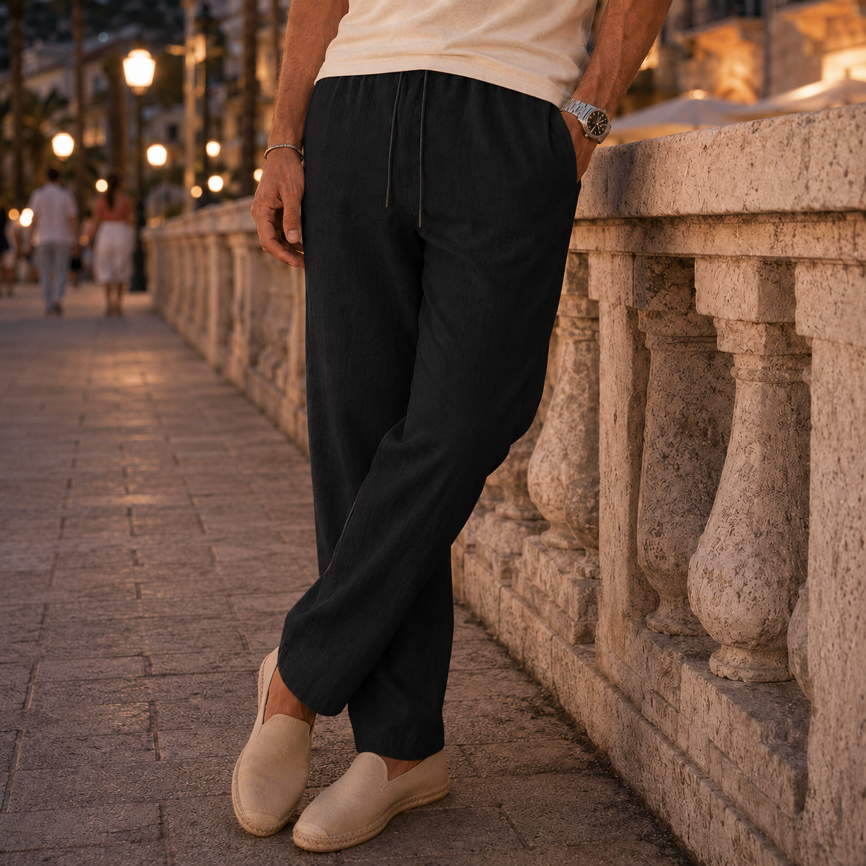 RELAXED-FIT LINEN TROUSERS