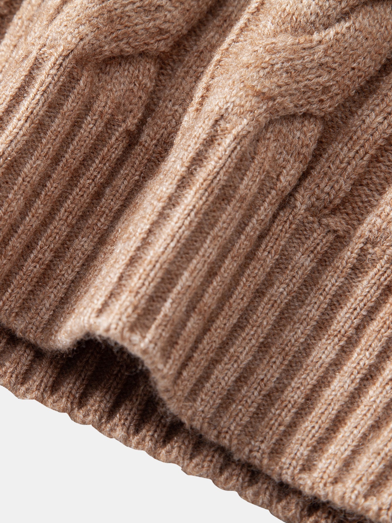 Twist Jacquard Crew Neck Sweater