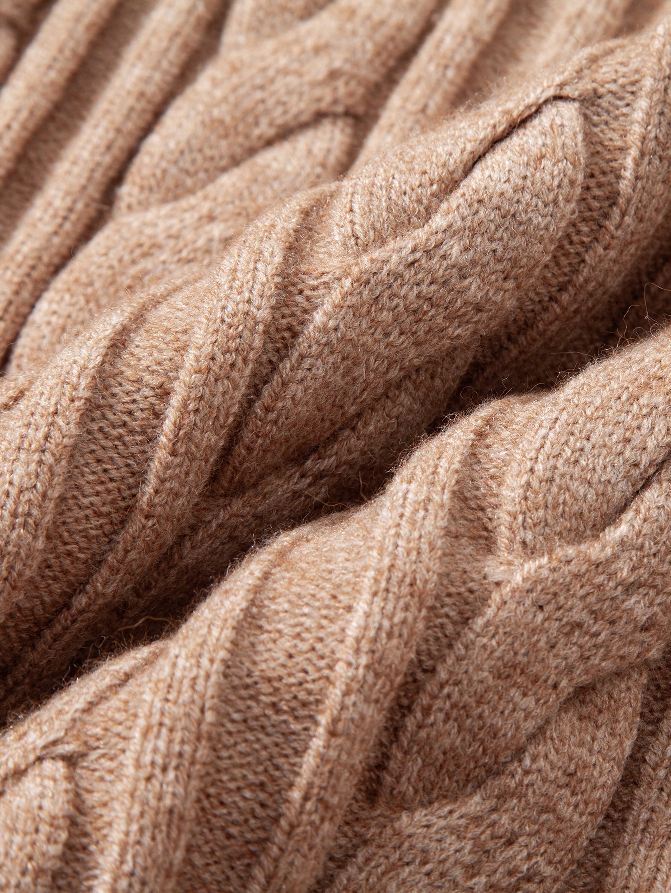 Twist Jacquard Crew Neck Sweater