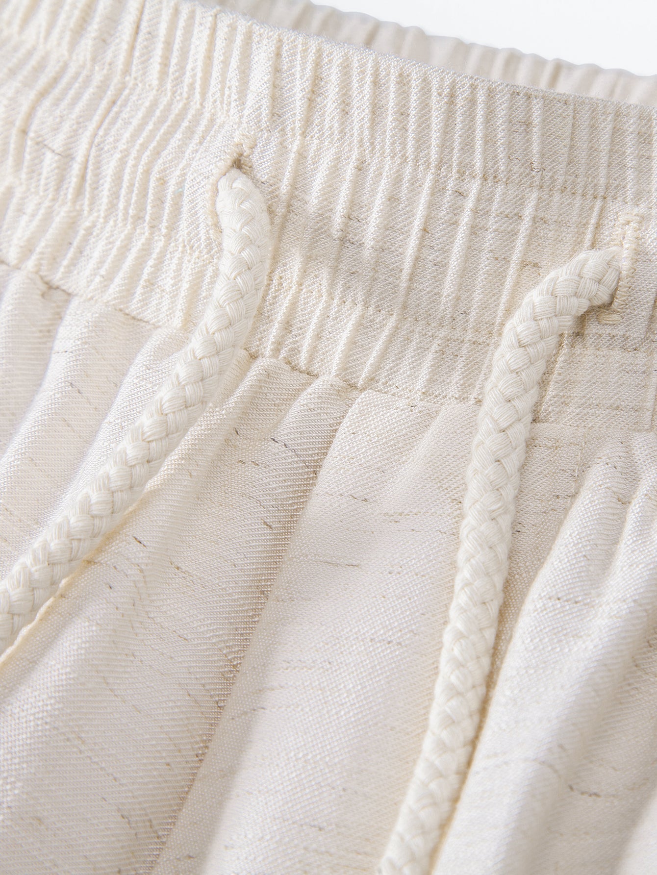 Linen Rayon Blend Drawstring 7" Shorts